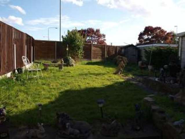  Image of 2 Bedroom Detached  For Sale at Witham Close  Newark, NG24 2HD