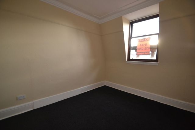  Image of 2 Bedroom Flat  To Rent at Woodlands Glasgow Glasgow, G3 6UR