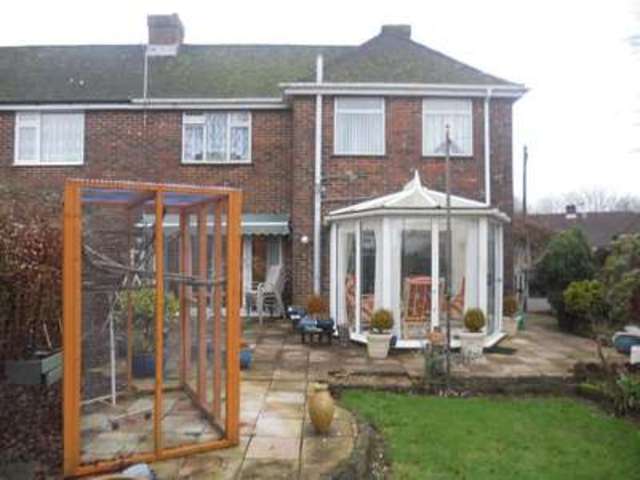  Image of 3 Bedroom Semi-Detached  To Rent at Woodpecker Way  Eastleigh, SO50 9LG