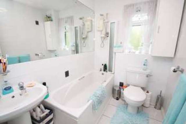  Image of 4 Bedroom Detached  For Sale at Woolwell Plymouth Devon, PL6 7QS