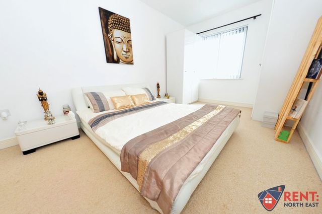  Image of 2 Bedroom Flat  To Rent at Worsdell Drive Quayside Gateshead, NE8 2DB