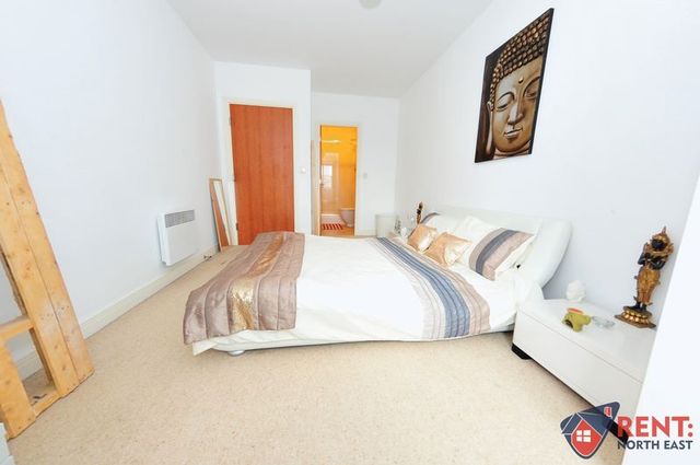  Image of 2 Bedroom Flat  To Rent at Worsdell Drive Quayside Gateshead, NE8 2DB