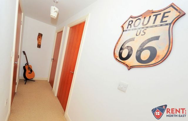 Image of 2 Bedroom Flat  To Rent at Worsdell Drive Quayside Gateshead, NE8 2DB