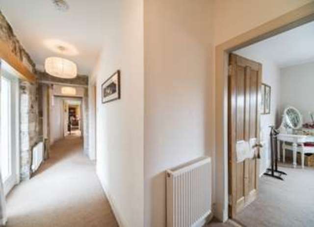  Image of 4 Bedroom Cottage for sale at Lempockwells Road  Pencaitland, EH34 5AB