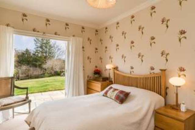  Image of 4 Bedroom Cottage for sale at Lempockwells Road  Pencaitland, EH34 5AB