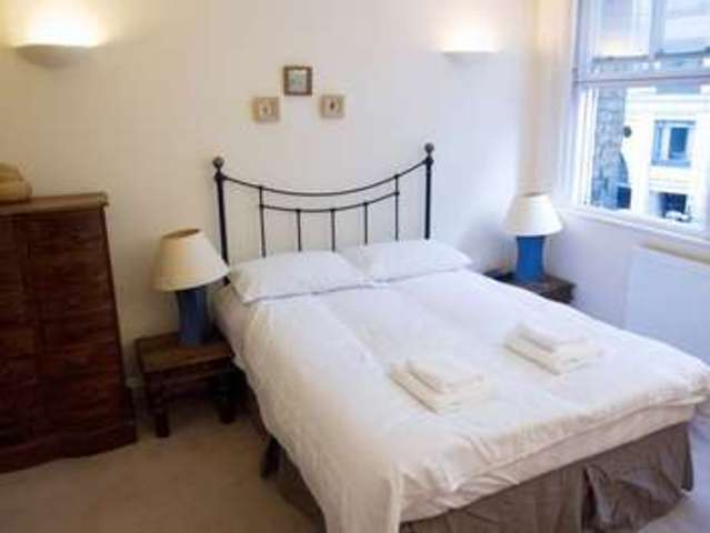  Image of 2 Bedroom Property  To Rent at Bishopsgate  London, EC2M 4NR