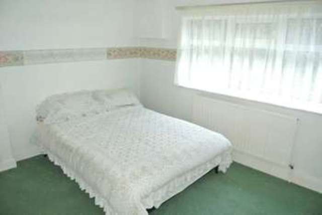  Image of 3 Bedroom Semi-Detached  For Sale at Austins Drive  Sandiacre, NG10 5JX