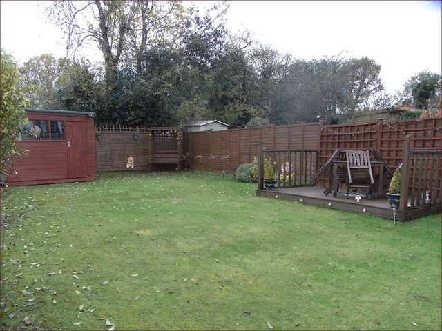  Image of 3 Bedroom Detached  For Sale at Baring Road  New Barnet, EN4 9AN