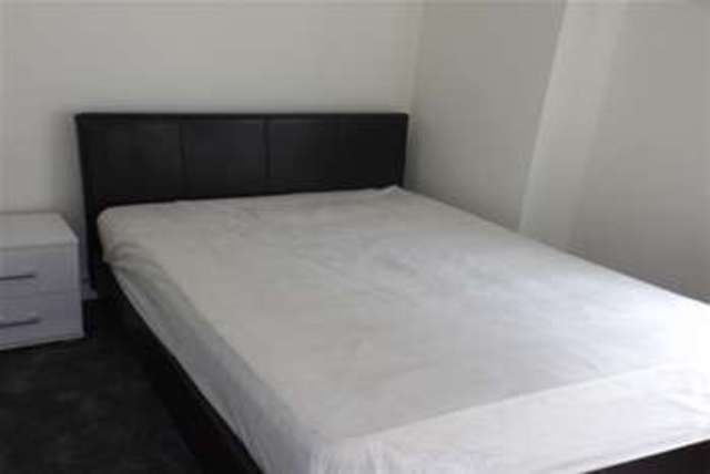  Image of 2 Bedroom Flat  To Rent at Leeds, LS1 5PZ