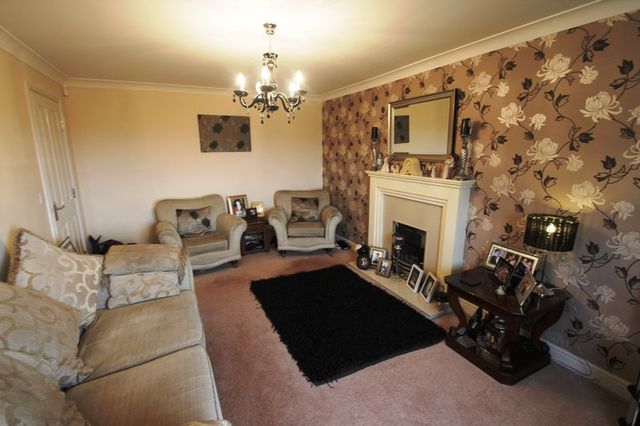  Image of 4 Bedroom Detached  For Sale at Blackberry Way  Siddal, HX3 9EP