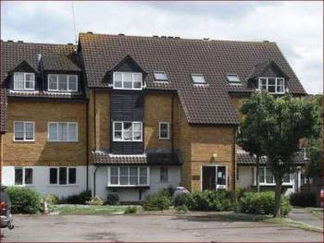  Image of 2 Bedroom Property  For Sale at Boleyn Way  VIEWING SATURDAY 7TH JUNE, EN5 5JS