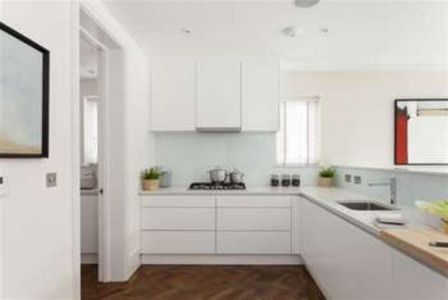  Image of 4 Bedroom Detached  For Sale at East Dulwich, SE5 8DL