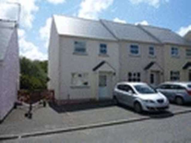  Image of 3 Bedroom Terraced  To Rent at Cae Gerddi Stop and Call Goodwick, SA64 0HH