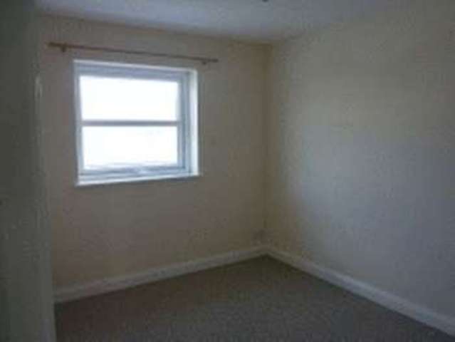 Image of 3 Bedroom Terraced  To Rent at Cae Gerddi Stop and Call Goodwick, SA64 0HH