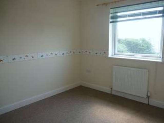  Image of 3 Bedroom Terraced  To Rent at Cae Gerddi Stop and Call Goodwick, SA64 0HH