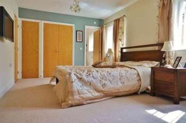  Image of 3 Bedroom Mews  For Sale at Abingdon, OX14 5HB