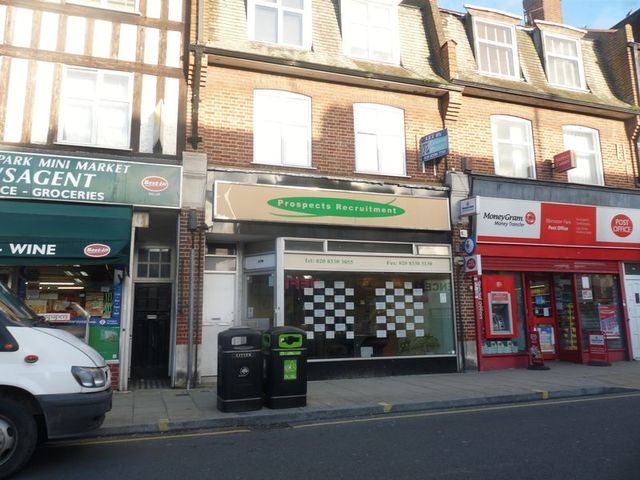  Image of Property  To Rent at Central Road  Worcester Park, KT4 8HQ