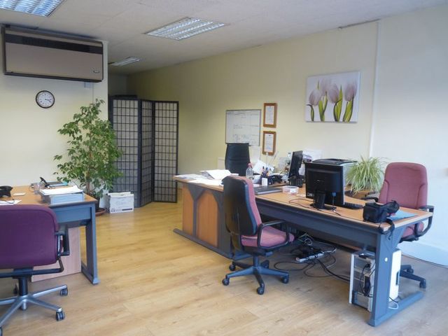  Image of Property  For Sale at Central Road  Worcester Park, KT4 8HQ