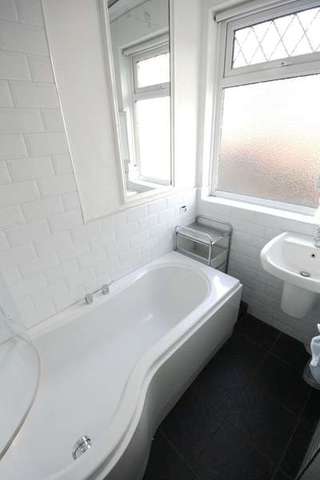  Image of 3 Bedroom Semi-Detached  For Sale at Coney Hall  West Wickham, BR4 9ES
