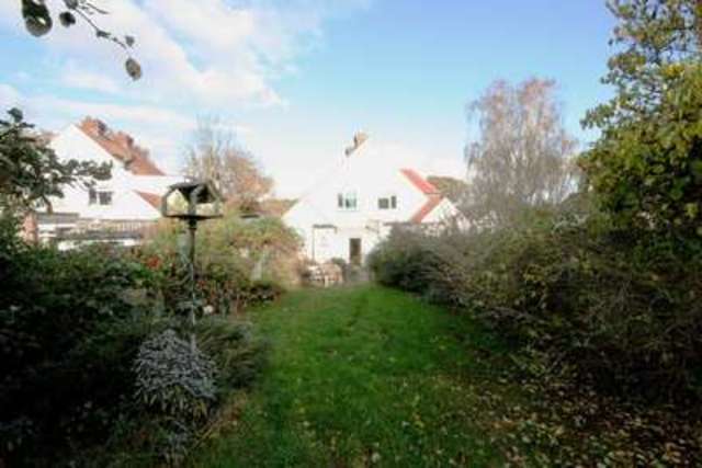  Image of 3 Bedroom Semi-Detached  For Sale at Coney Hall  West Wickham, BR4 9ES
