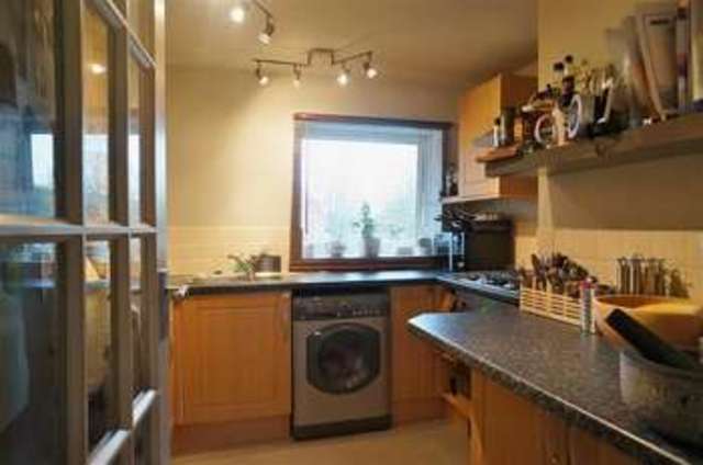  Image of 2 Bedroom Flat  For Sale at Abingdon, OX14 1HN