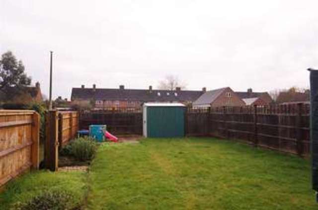  Image of 2 Bedroom Flat  For Sale at Abingdon, OX14 1HN
