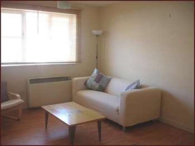  Image of 2 Bedroom Flat  For Sale at Clarence Close  New Barnet, EN4 8AD
