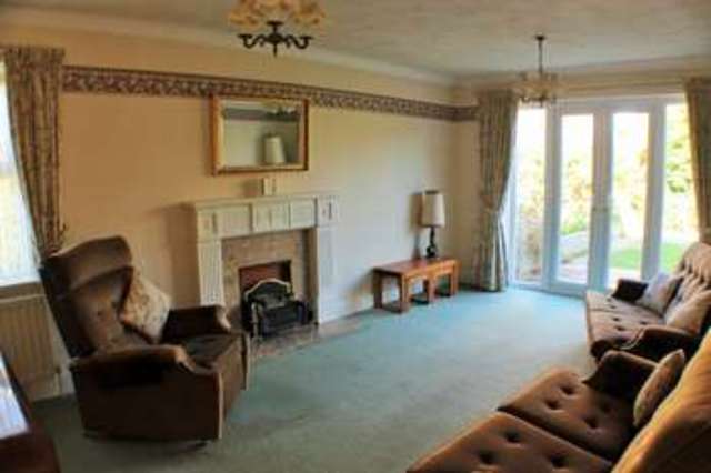  Image of 4 Bedroom Detached  For Sale at Cosham Portsmouth Hampshire, PO6 3UE