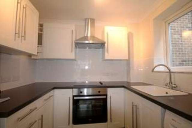  Image of 1 Bedroom Flat  To Rent at Beckenham Kent Beckenham, BR3 6TG