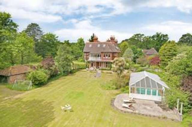  Image of 6 Bedroom Detached  For Sale at Curdridge Southampton Hampshire, SO32 2BD