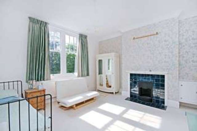  Image of 6 Bedroom Detached  For Sale at Curdridge Southampton Hampshire, SO32 2BD