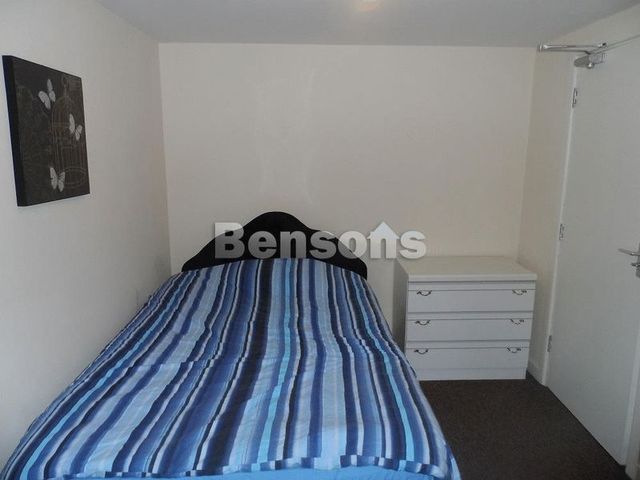  Image of 1 Bedroom Terraced  To Rent at Daddlebrook Hollinswood Telford, TF3 2DS