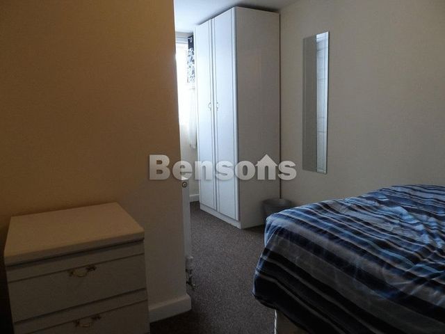  Image of 1 Bedroom Terraced  To Rent at Daddlebrook Hollinswood Telford, TF3 2DS