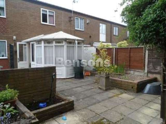  Image of 4 Bedroom Terraced  To Rent at Dinthill Hollinswood Telford, TF3 2DT