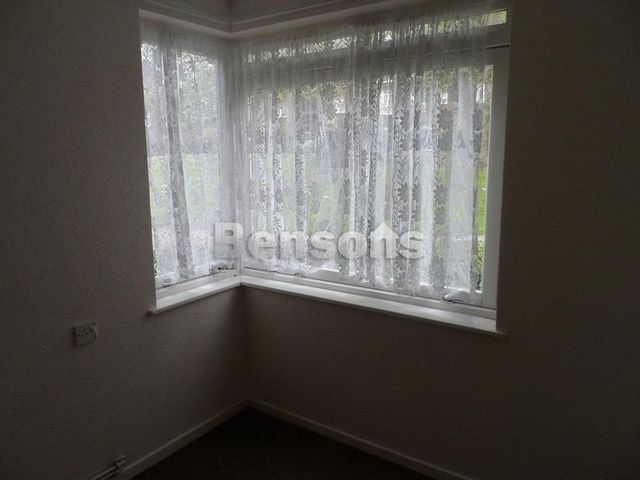  Image of 2 Bedroom Flat  To Rent at Downton Court Hollinswood Telford, TF3 2BT
