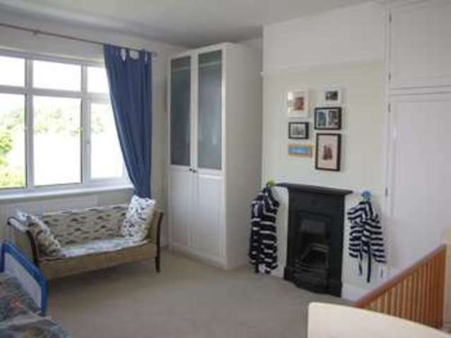  Image of 4 Bedroom Detached  For Sale at Drayton Portsmouth Hampshire, PO6 2AN