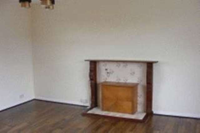  Image of 2 Bedroom Flat  To Rent at Scleddau Fishguard, SA65 9QT