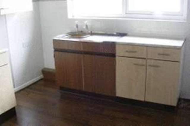  Image of 2 Bedroom Flat  To Rent at Scleddau Fishguard, SA65 9QT