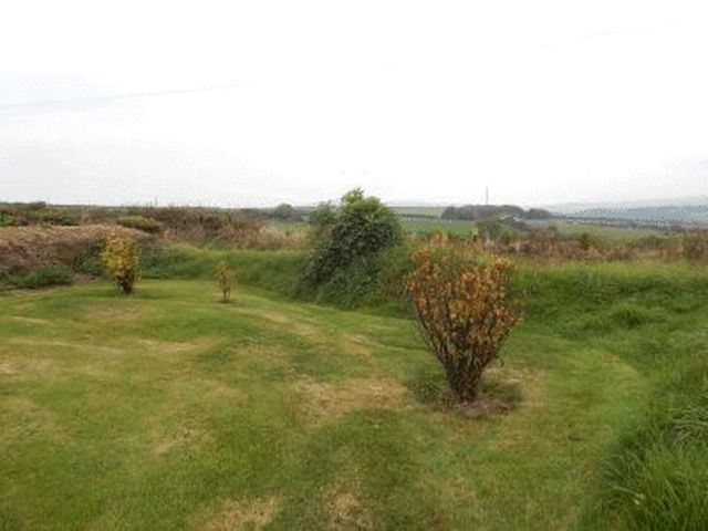  Image of 2 Bedroom Flat  To Rent at Scleddau Fishguard, SA65 9QT