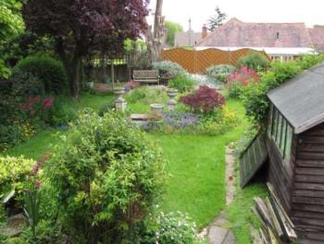  Image of 4 Bedroom Detached  For Sale at East Cosham Portsmouth Hampshire, PO6 2JR