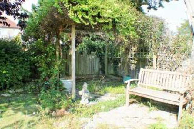  Image of 4 Bedroom Detached  For Sale at East Cosham Portsmouth Hampshire, PO6 2JR