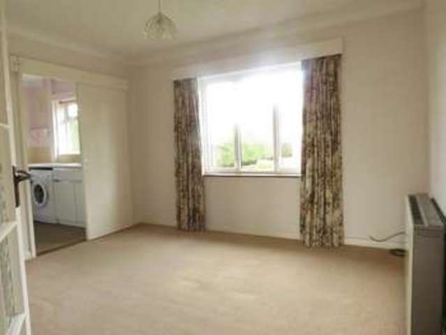  Image of 3 Bedroom Detached  For Sale at Upper Basildon  Reading, RG8 8NY