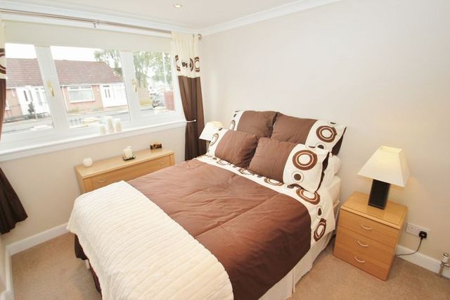 Image of 5 Bedroom Property  For Sale at Erskine Street  Alloa, FK10 2AX