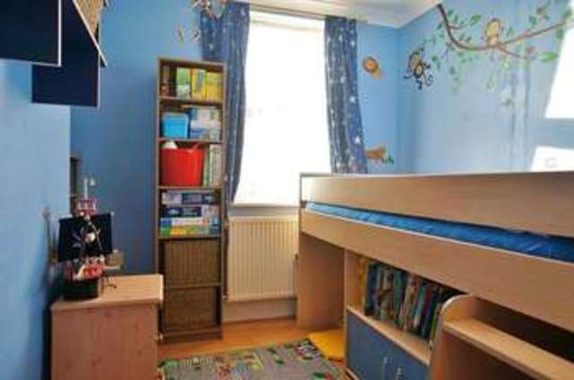  Image of 2 Bedroom Flat  For Sale at Abingdon, OX14 1DH