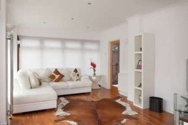  Image of 4 Bedroom Detached  For Sale at Farlington Portsmouth Hampshire, PO6 1AA