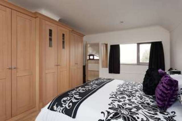  Image of 4 Bedroom Detached  For Sale at Farlington Portsmouth Hampshire, PO6 1AA