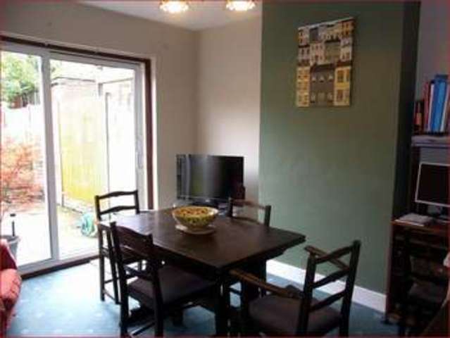  Image of 3 Bedroom Semi-Detached  For Sale at Grasvenor Avenue  BARNET, EN5 2DB