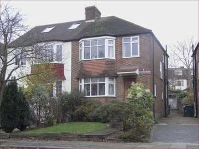  Image of 3 Bedroom Semi-Detached  For Sale at Grasvenor Avenue  Barnet, EN5 2BZ