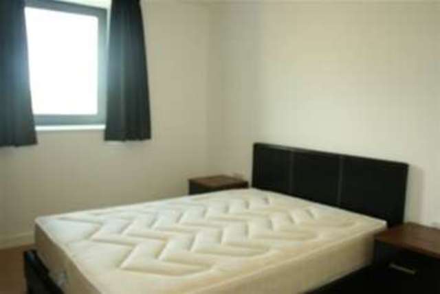 Image of 2 Bedroom Property  To Rent at Leeds, LS11 6AD