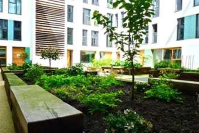  Image of 2 Bedroom Property  To Rent at Leeds, LS11 6AD